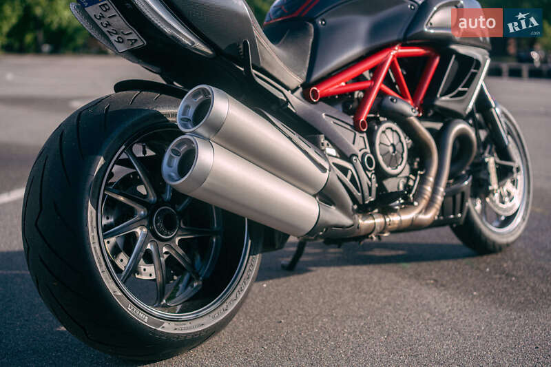 Мотоцикл Без обтікачів (Naked bike) Ducati Diavel 2012 в Києві