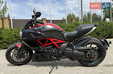 Мотоцикл Круизер Ducati Diavel 2015 в 