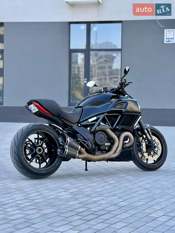 Мотоцикл Туризм Ducati Diavel 2014 в Киеве