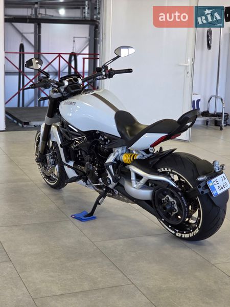 Мотоцикл Круізер Ducati Diavel 2019 в Чернівцях