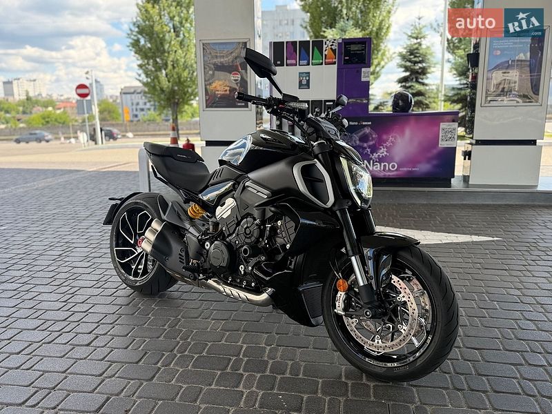 Мотоцикл Без обтекателей (Naked bike) Ducati Diavel 2023 в Киеве