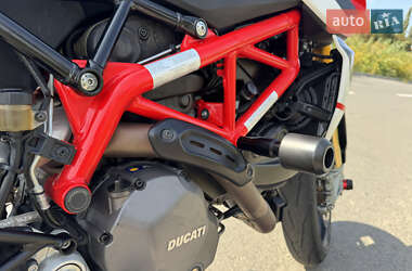 Мотоцикл Супермото (Motard) Ducati Hypermotard 950 2022 в 