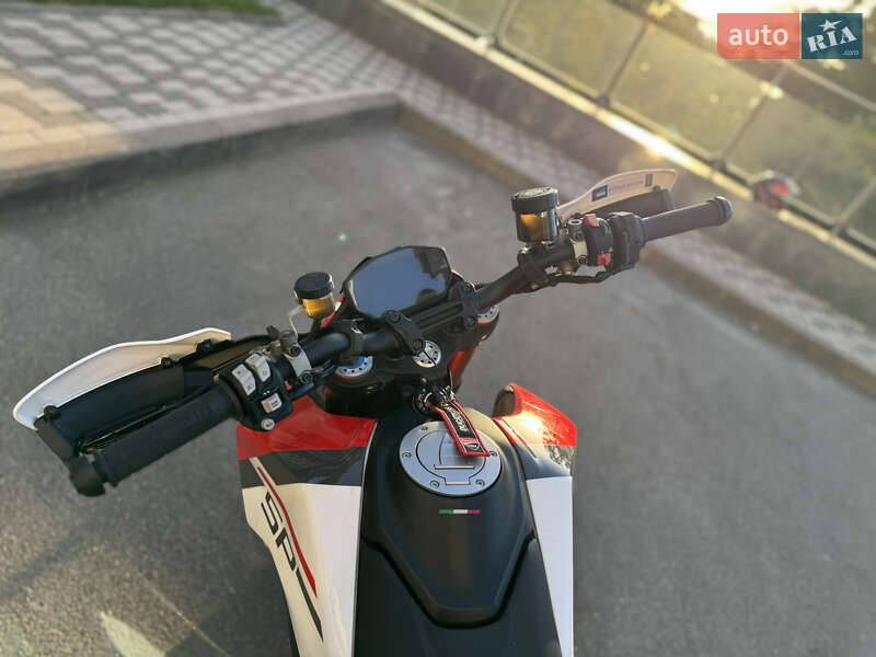 Мотоцикл Супермото (Motard) Ducati Hypermotard 950 2022 в Киеве