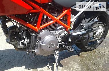 Мотоцикл Супермото (Motard) Ducati Hypermotard 2013 в Виноградові