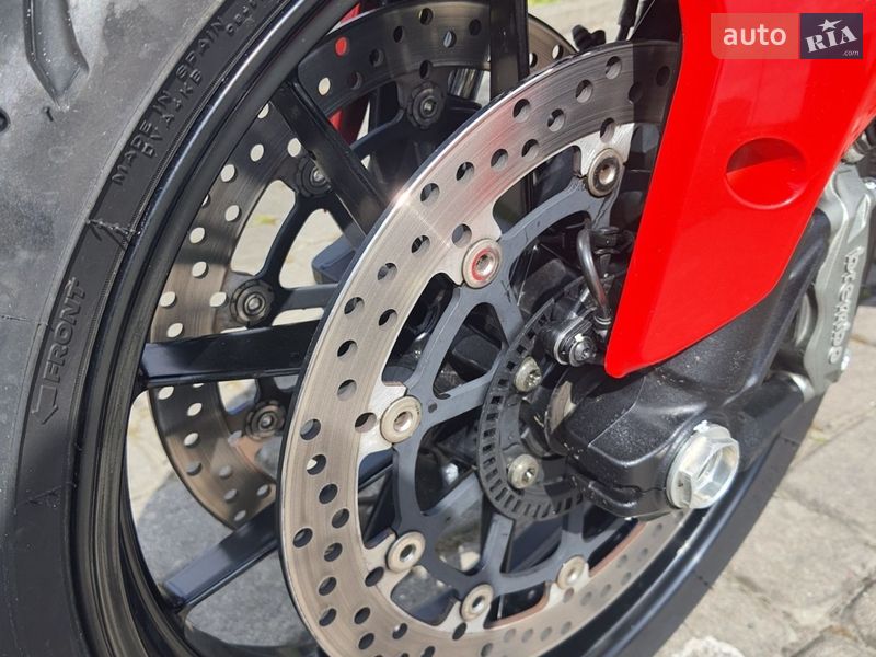 Мотоцикл Без обтекателей (Naked bike) Ducati Hyperstrada 2013 в Львове фото 9 Мотоцикл Без обтекателей (Naked bike) Ducati Hyperstrada 2013 в Львове