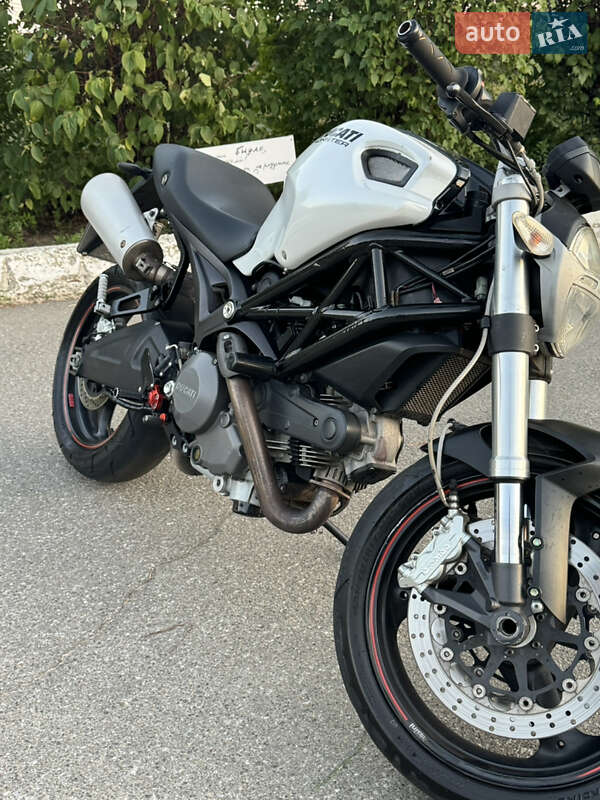 Мотоцикл Без обтекателей (Naked bike) Ducati Monster 696 2008 в Киеве