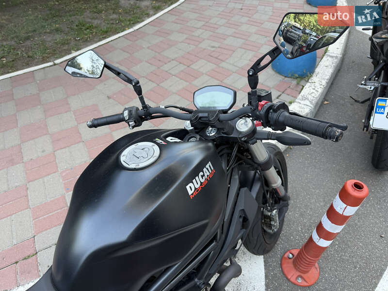 Ducati Monster 797 2018
