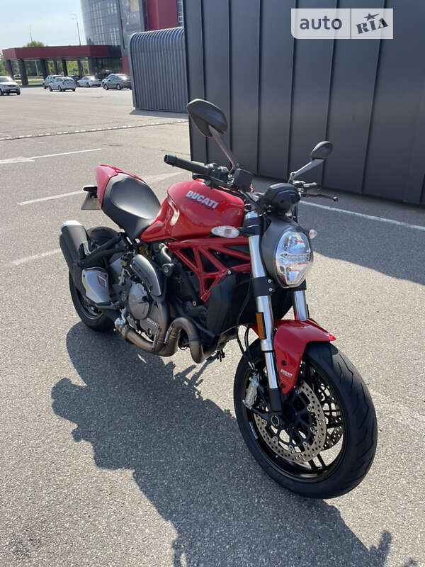 Мотоцикл Без обтекателей (Naked bike) Ducati Monster 821 2020 в Киеве