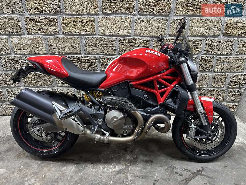 Мотоцикл Без обтекателей (Naked bike) Ducati Monster 821 2015 в 