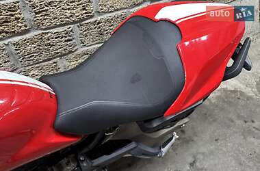 Мотоцикл Без обтекателей (Naked bike) Ducati Monster 821 2015 в 
