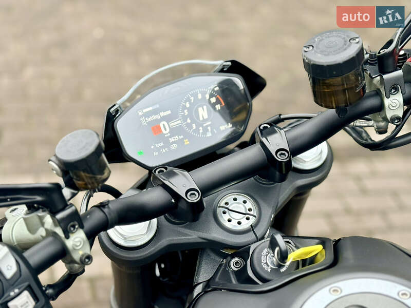 Мотоцикл Без обтекателей (Naked bike) Ducati Monster Plus 937 2023 в Ровно фото 10 Мотоцикл Без обтекателей (Naked bike) Ducati Monster Plus 937 2023 в Ровно