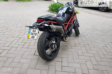 Мотоцикл Без обтікачів (Naked bike) Ducati Monster 2002 в 