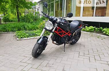 Мотоцикл Без обтікачів (Naked bike) Ducati Monster 2002 в 