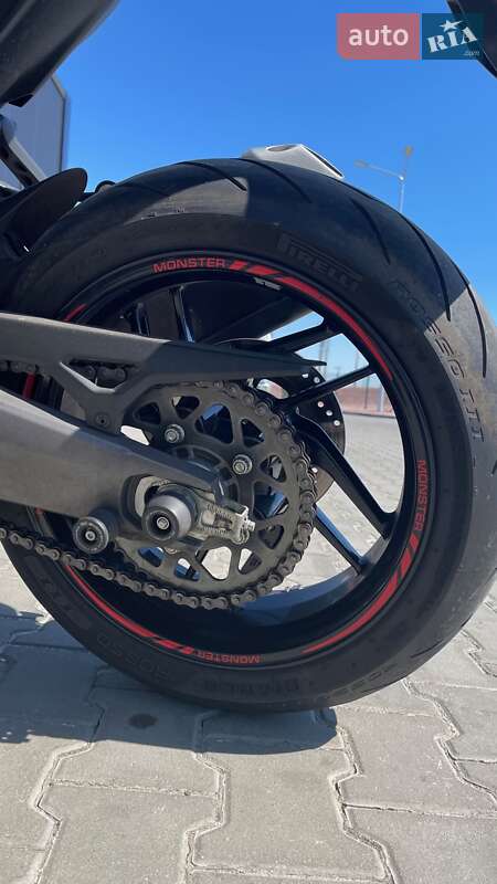 Мотоцикл Без обтекателей (Naked bike) Ducati Monster 2020 в Киеве