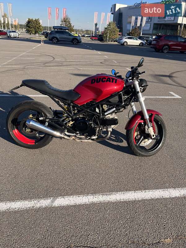Мотоцикл Без обтікачів (Naked bike) Ducati Monster 2002 в 