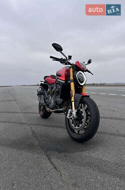 Мотоцикл Без обтекателей (Naked bike) Ducati Monster 2023 в 