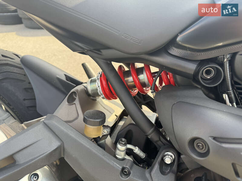 Мотоцикл Классик Ducati Monster 2016 в Киеве