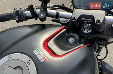 Мотоцикл Классик Ducati Monster 2016 в 