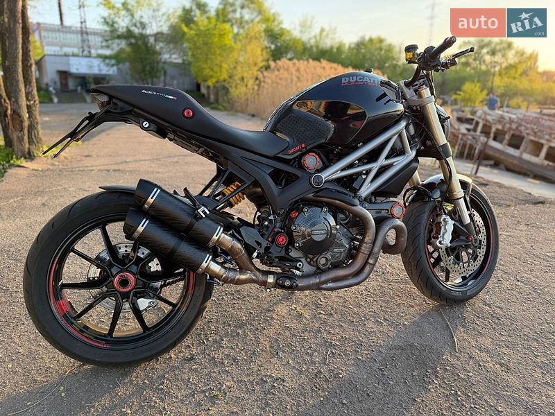 Мотоцикл Без обтекателей (Naked bike) Ducati Monster 2012 в Днепре