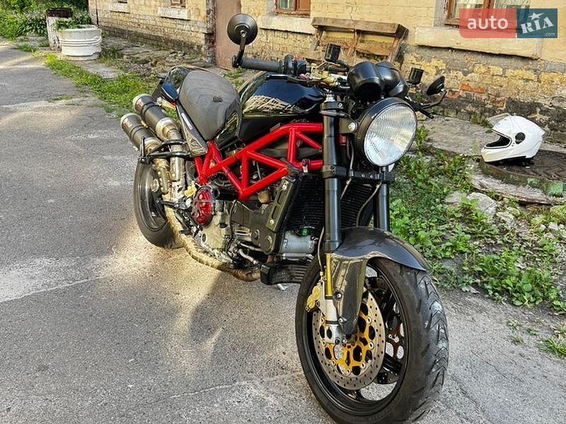 Ducati Monster 2003