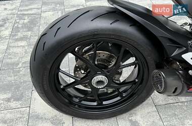 Спортбайк Ducati Panigale V2 2024 в 