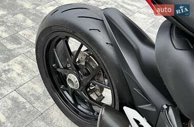 Спортбайк Ducati Panigale V2 2024 в 