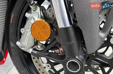 Спортбайк Ducati Panigale V2 2024 в 