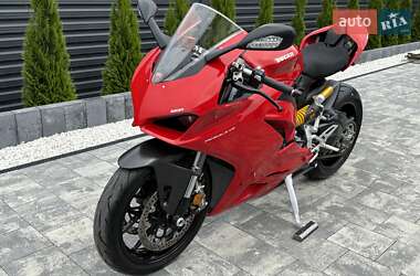 Спортбайк Ducati Panigale V2 2024 в 