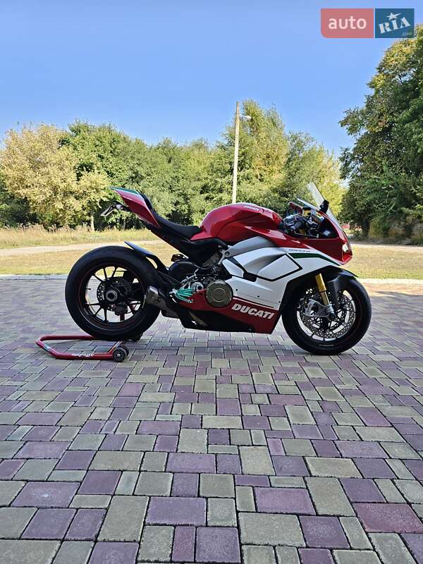 Спортбайк Ducati Panigale V4 2018 в Днепре