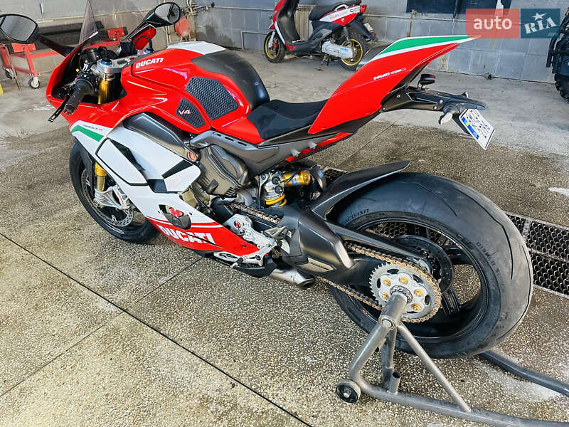 Спортбайк Ducati Panigale V4S 2019 в Сумах