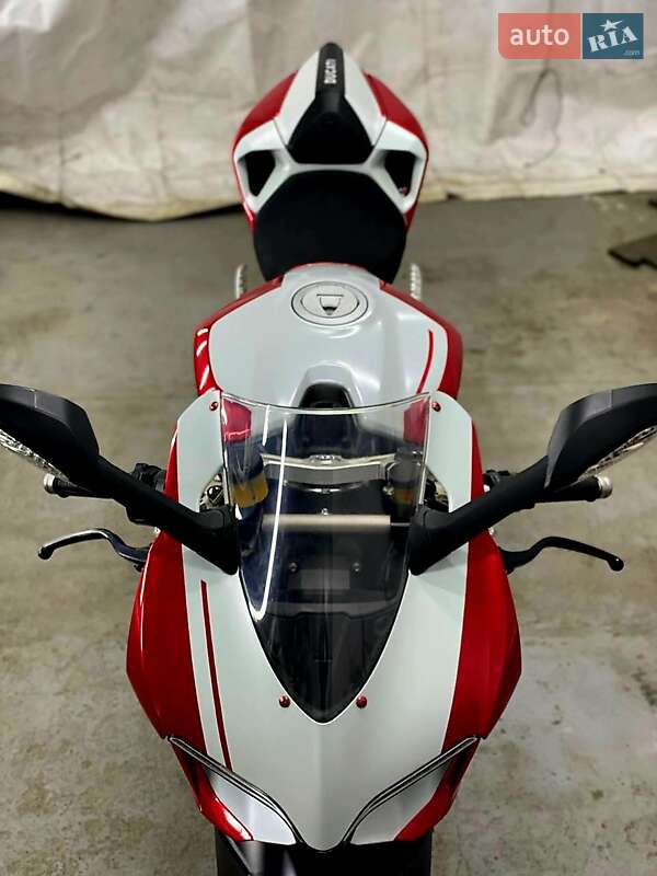 Спортбайк Ducati Panigale 2015 в Киеве