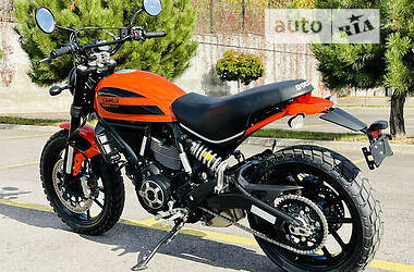 Мотоцикл Без обтекателей (Naked bike) Ducati Scrambler 2019 в Киеве