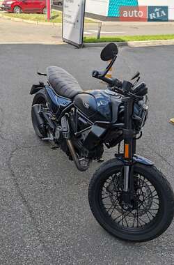 Скремблер Ducati Scrambler 2023 в 