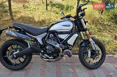 Скремблер Ducati Scrambler 2018 в 
