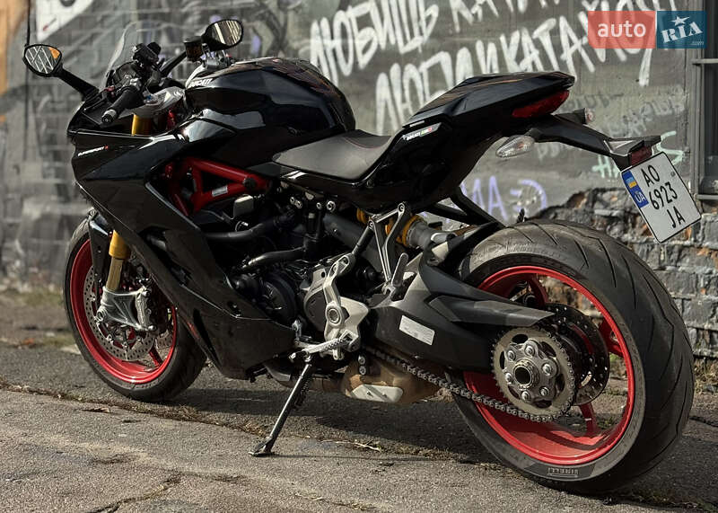 Спортбайк Ducati Supersport 2017 в Киеве