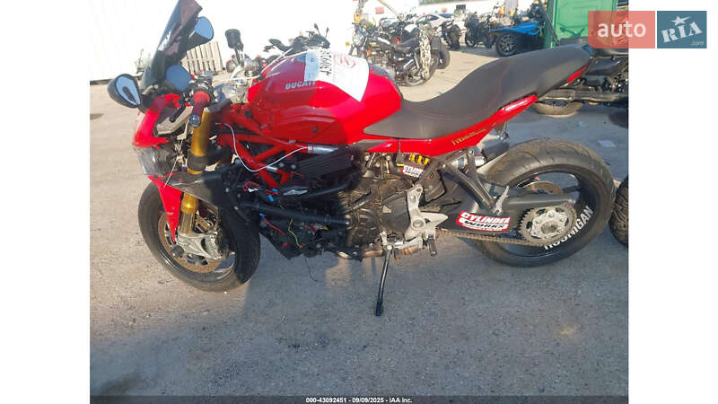 Мотоцикл Спорт-туризм Ducati Supersport 2017 в Днепре фото 16 Мотоцикл Спорт-туризм Ducati Supersport 2017 в Днепре