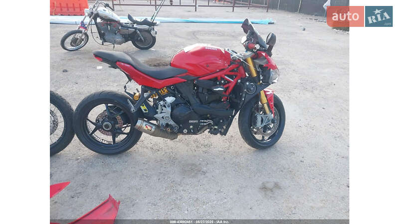 Мотоцикл Спорт-туризм Ducati Supersport 2017 в Днепре фото 28 Мотоцикл Спорт-туризм Ducati Supersport 2017 в Днепре