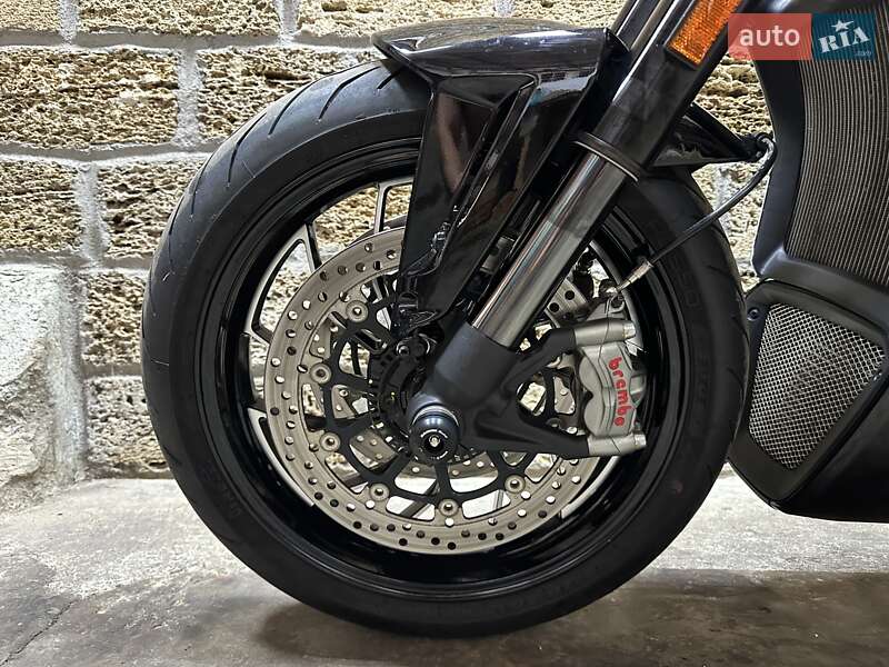 Мотоцикл Без обтекателей (Naked bike) Ducati XDiavel 2016 в Одессе