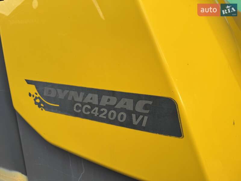 Каток грунтовый Dynapac CC 2017 в Каменском