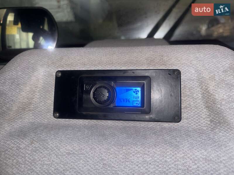 Дорожній каток Dynapac CC 2020 в Дніпрі