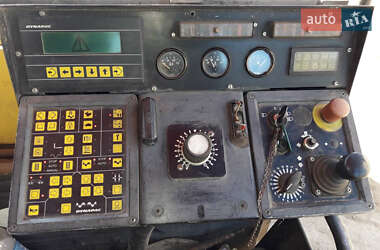 Асфальтоукладчик Dynapac F141 2006 в 