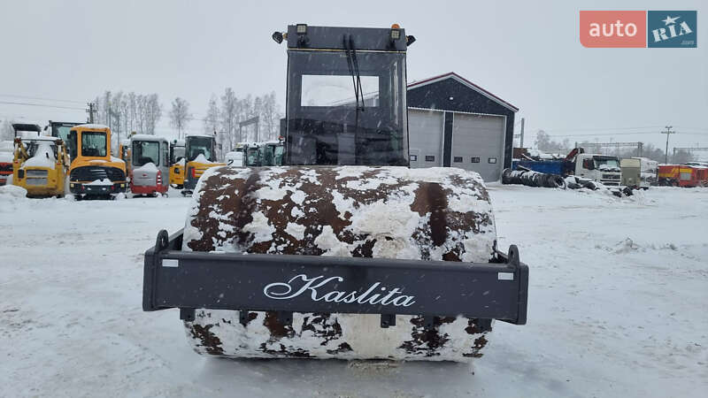 Каток ґрунтовий Dynapac LF 2010 в Одесі