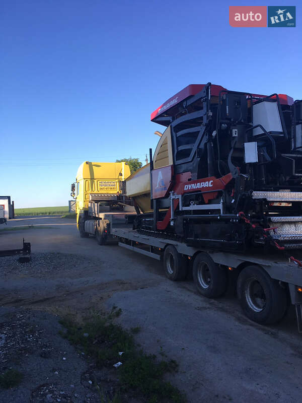 Асфальтоукладчик Dynapac SD 2011 в Заліщиках