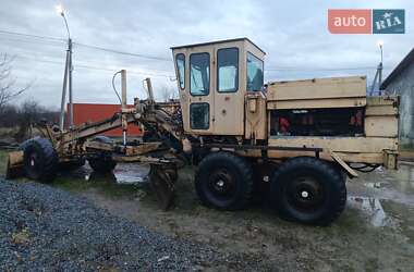 Автогрейдер ДЗ 122 1990 в Тячеве