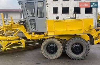Автогрейдер ДЗ 143 1990 в Луцке