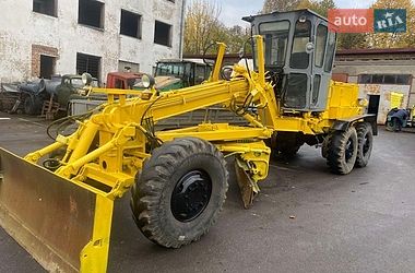 Автогрейдер ДЗ 143 1990 в Луцке