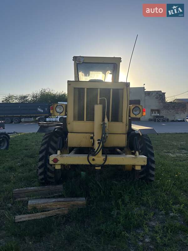 Автогрейдер ДЗ 180 1992 в Могилев-Подольске фото 8 Автогрейдер ДЗ 180 1992 в Могилев-Подольске