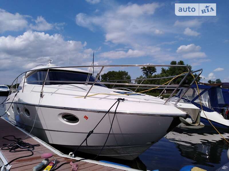 Моторная яхта Elan Power 2015 в Киеве фото 10 Моторная яхта Elan Power 2015 в Киеве