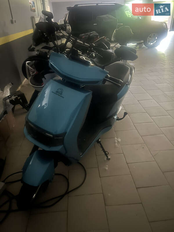 Скутер Electromoto HY 2023 в Киеве