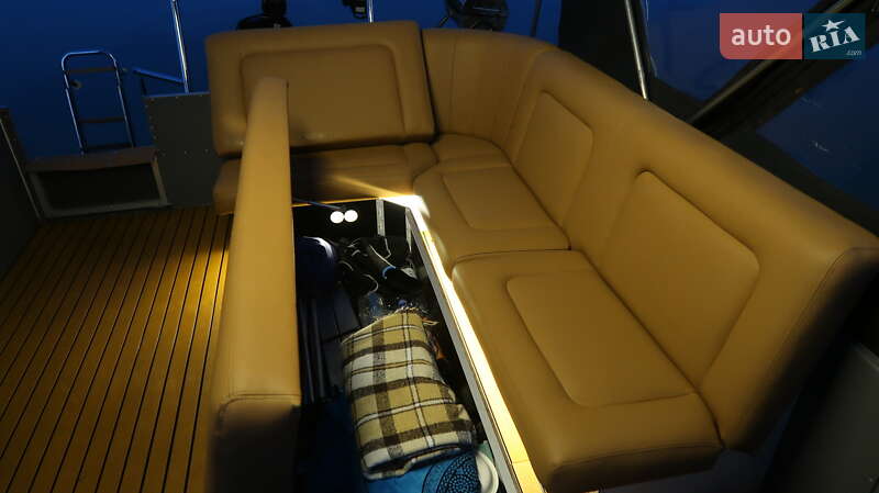 Катер Elete Pontoon Boats 24 2011 в Днепре